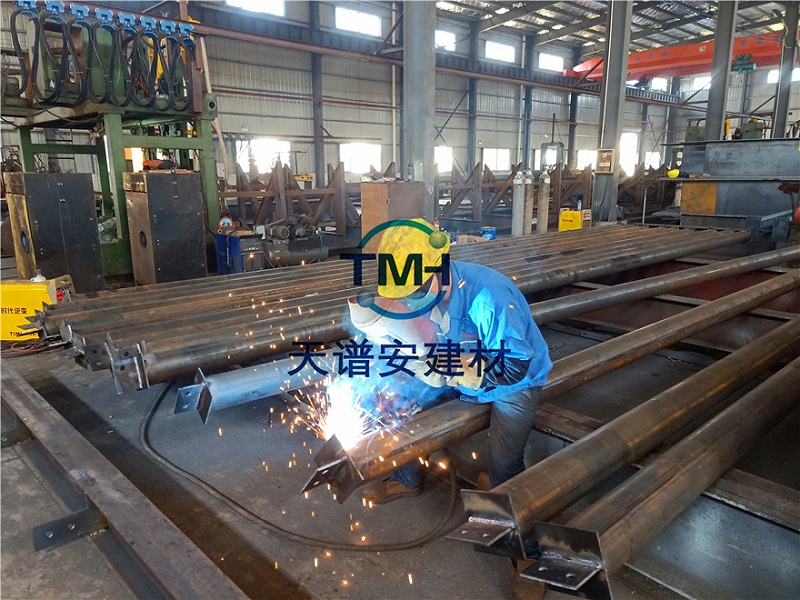 鋼結構加工